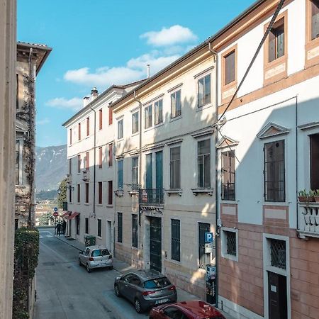 Living Down Town Apartment Bassano del Grappa Exterior photo